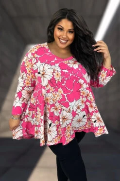 58 PQ {Hard To Forget} Fuchsia Floral Print V-Neck Top EXTENDED PLUS SIZE 3X 4X 5X