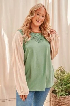 16 CP {Let Me Brag} Sage/Cream Top W/Crocheted Neck PLUS SIZE 1X 2X 3X
