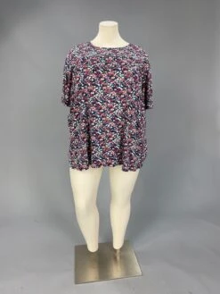 28 PSS {Always Inticing} Navy/Pink Ditsy Floral Print Top EXTENDED PLUS SIZE 4X 5X 6X -Cheap Clothing Store image 6a4bebad 0ae4 42aa 8f08 2f35c6f73176