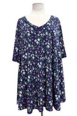 79 PSS {How My Garden Grows} Navy Floral V-Neck Top EXTENDED PLUS SIZE 3X 4X 5X -Cheap Clothing Store image 76670795 f25f 40e0 a6f3 3fe117507f48