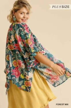 Cheap Clothing Store 33 12 OT-P {Never Out Done} Umgee! Forest Green Floral Kimono