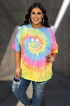 33 GT {Smiley In Color} SALE! Multi-Color Tie Dye Smiley Graphic Tee PLUS SIZE 3X